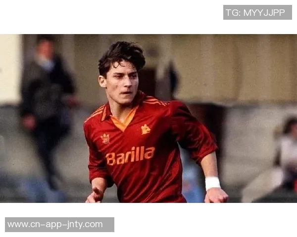 托蒂谈迪巴拉不适合伪9号期望有人继承罗马10号球衣